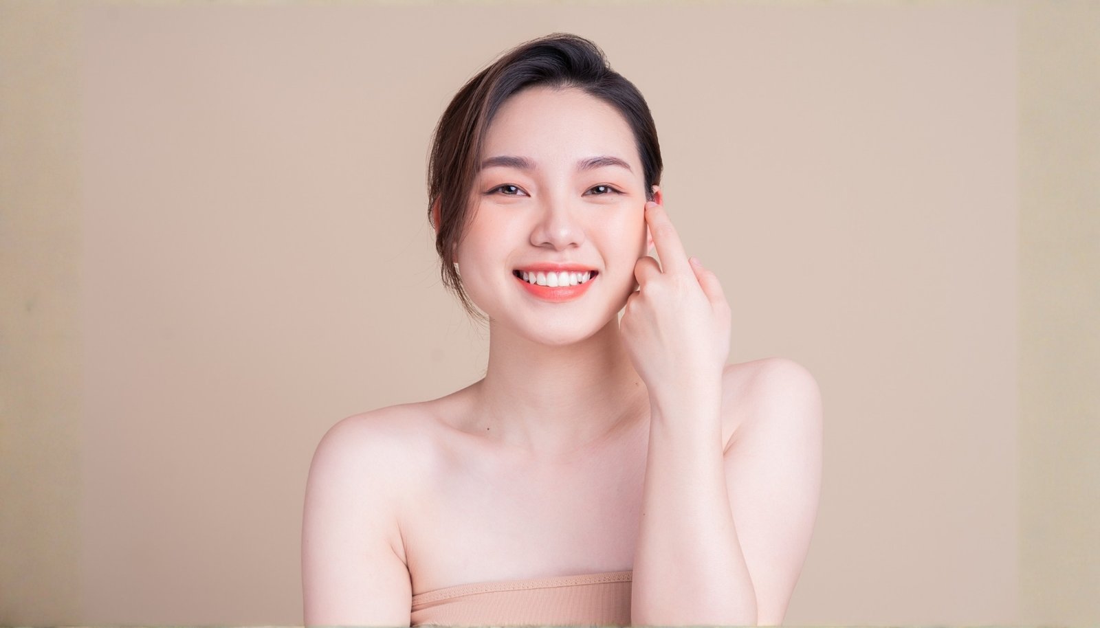 Hydroquinone 4%: Ampuh untuk Flek, Tapi Kenapa Tidak Boleh Dipakai Sembarangan?