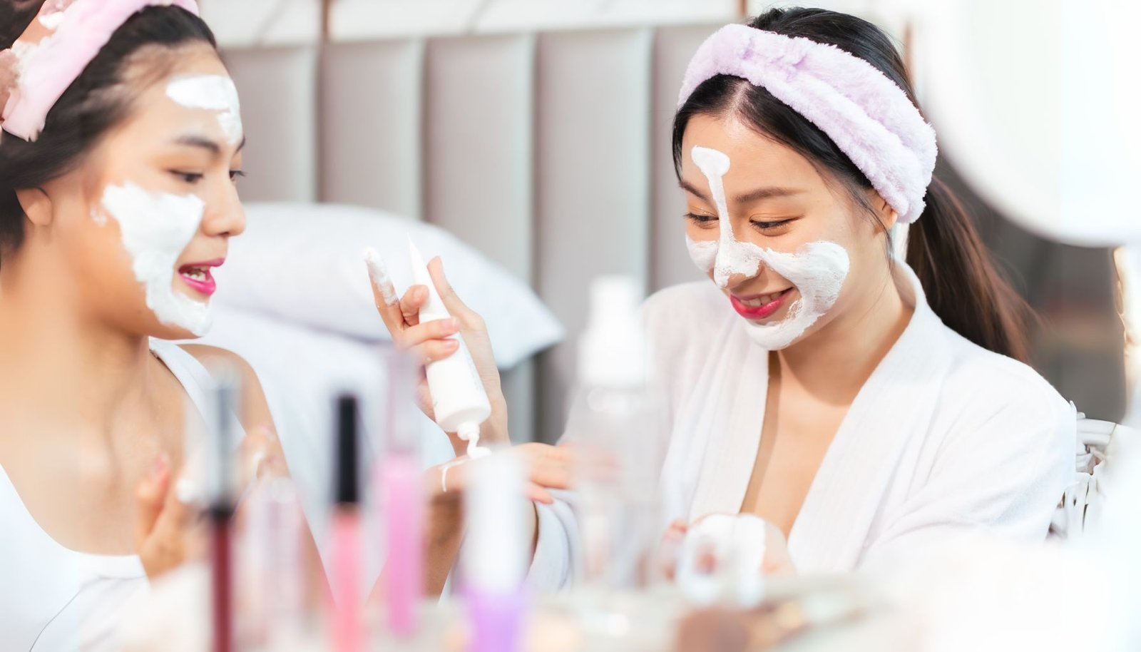 Tiga Mitos Masker Wajah dan Fakta di Baliknya