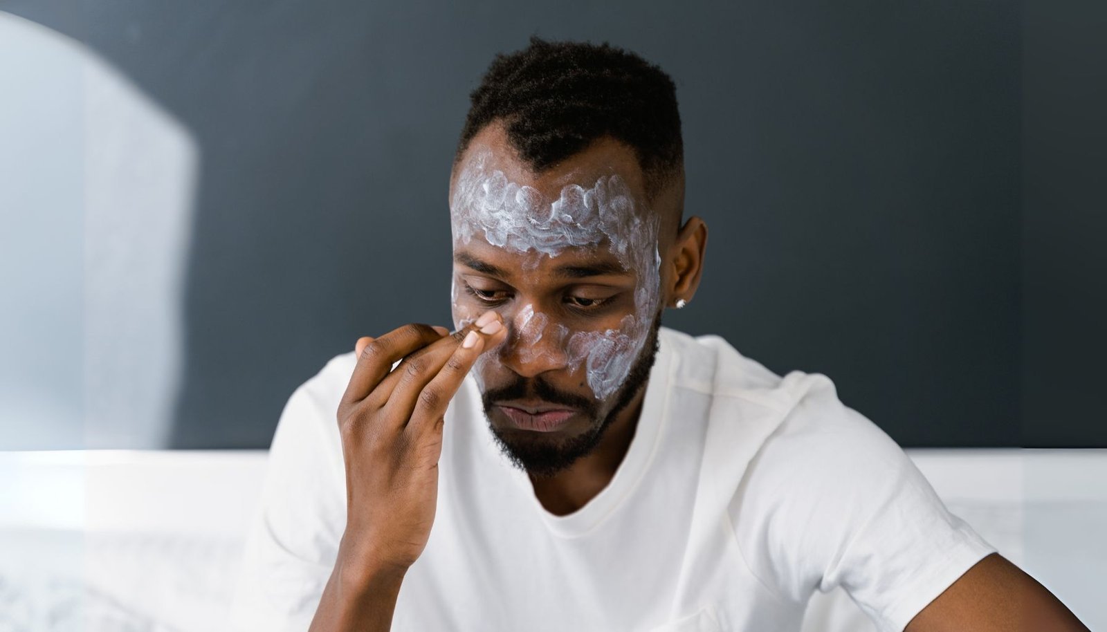 Skincare Pria untuk Kulit Kusam